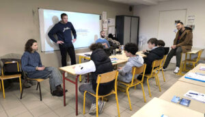 Cette photo 20251121-FDNM- HD (28).jpg, a été réduite de 94.35 % le Samedi 22 Novembre 2025 à 01:11 par Emjysoft Photo Réducteur v6.0 à télécharger sur https://www.emjysoft.com/